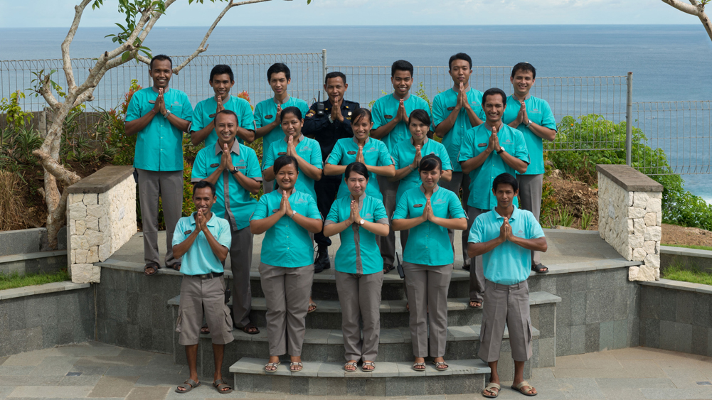 Pandawa Cliff Estate - The Pala - The staff